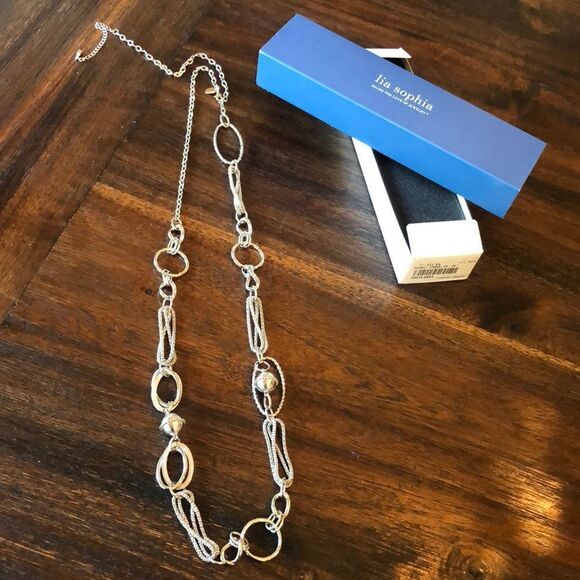 Lia Sophia TOPSY TURVY silver tone necklace - Picture 1 of 4